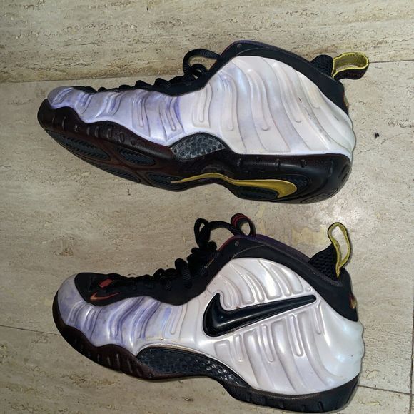 Nike Air Foamposite Red/Black/white Women 10-10.5‎ - Picture 8 of 13